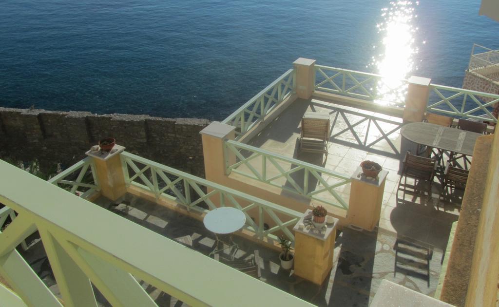 Apollonos Seafront Apartment Ermoupoli Luaran gambar
