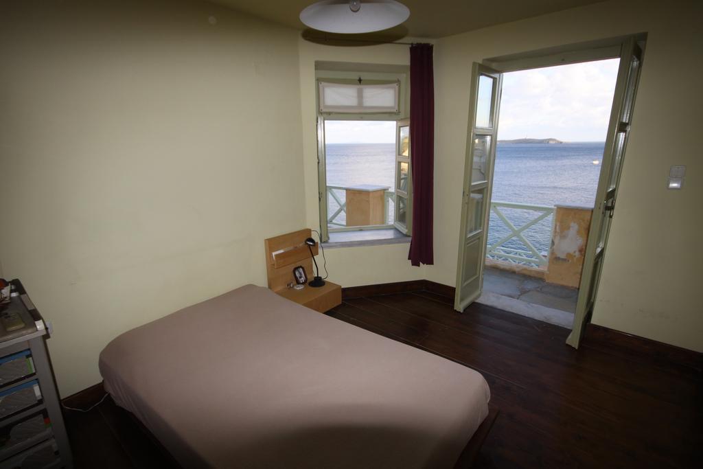 Apollonos Seafront Apartment Ermoupoli Luaran gambar